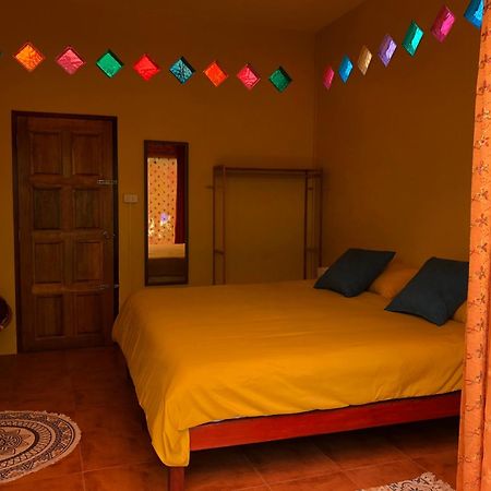 One World Bungalows Ко-Ланта Экстерьер фото